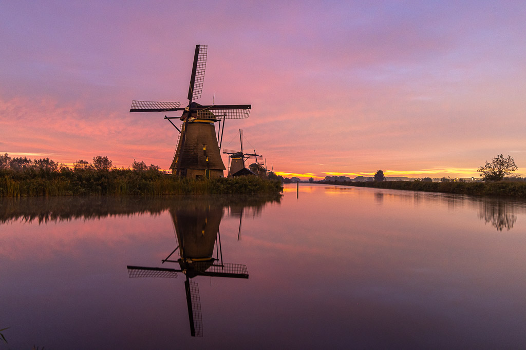 Sonnenaufgang am KInderdijk