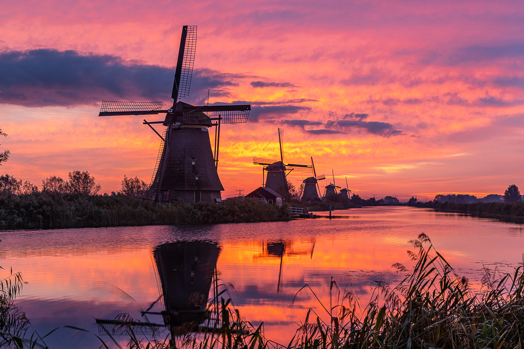 Sonnenaufgang am KInderdijk