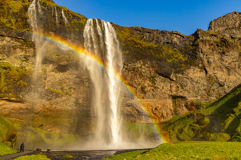 Seljalandsfoss am Abend