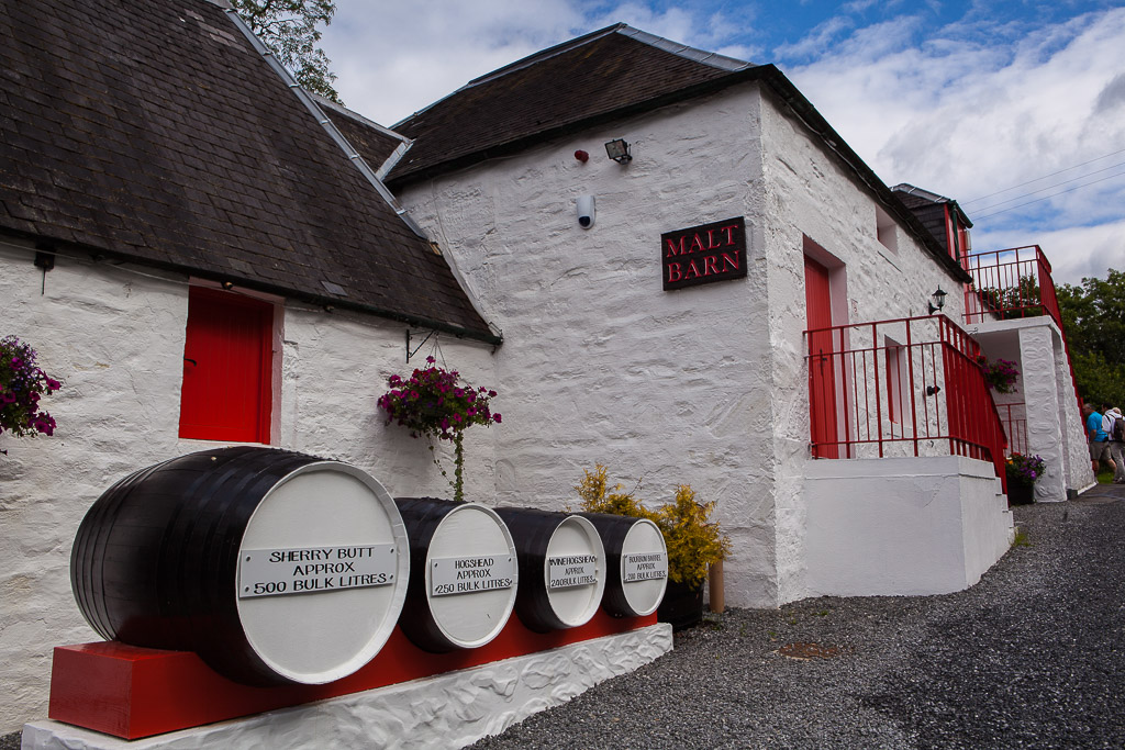 Edradour Destillery in den Highlands nahe Pitlochry