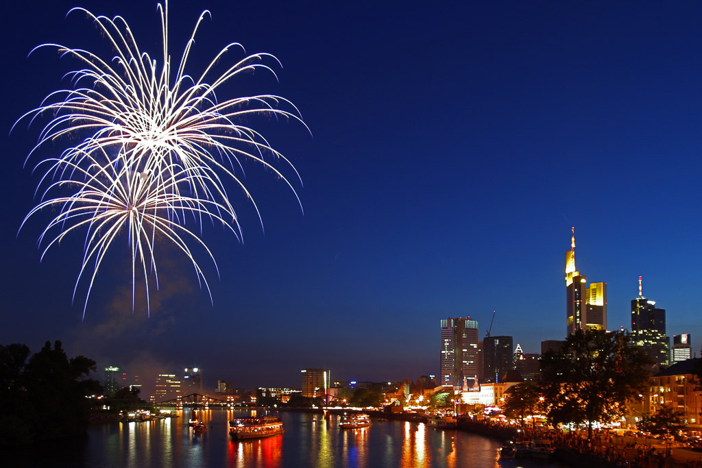 The Skyline of Frankfurt, Germany, is one of the most impressing ones of Europe´s cities. Seen during blue hour and with the fireworks of a local celebration it´s a very special look.