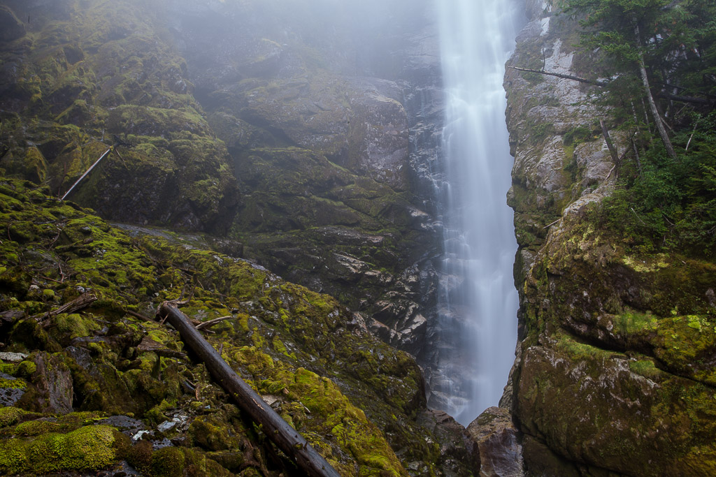 Wasserfall im Knight Inlet